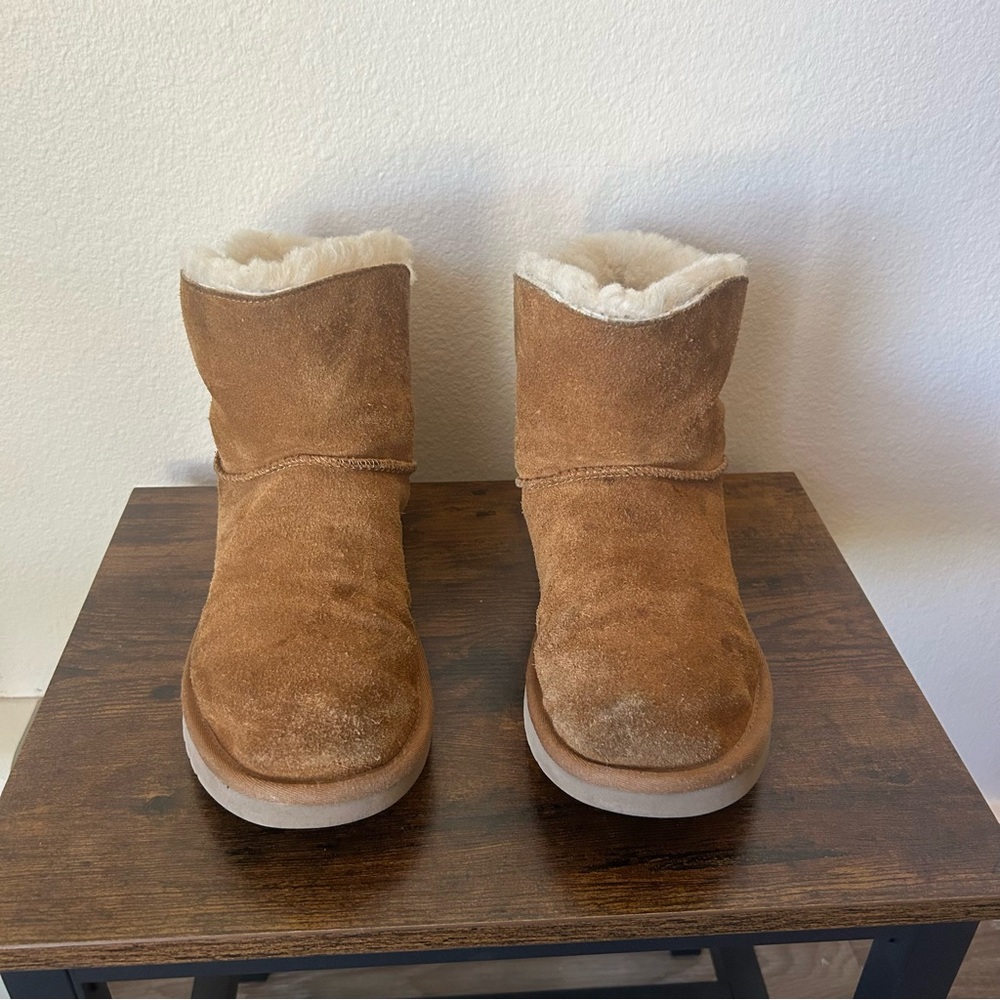 Koolaburra Ugg Tan Suede Boots with Plush Lining